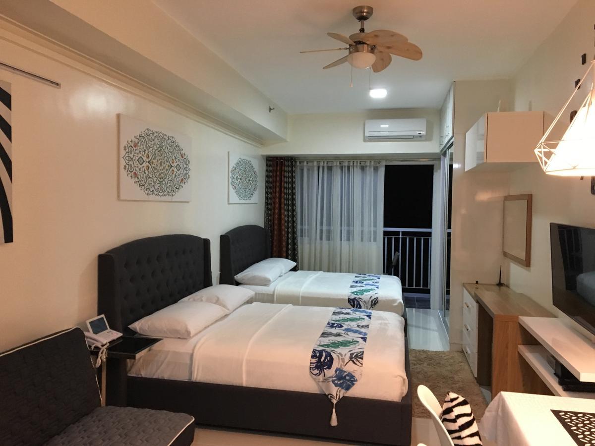 Breezy Wind 19Twentysix Apartment Tagaytay City Екстериор снимка